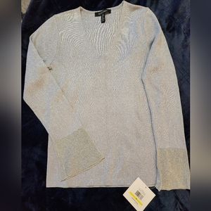 Ellen Tracy light sweater